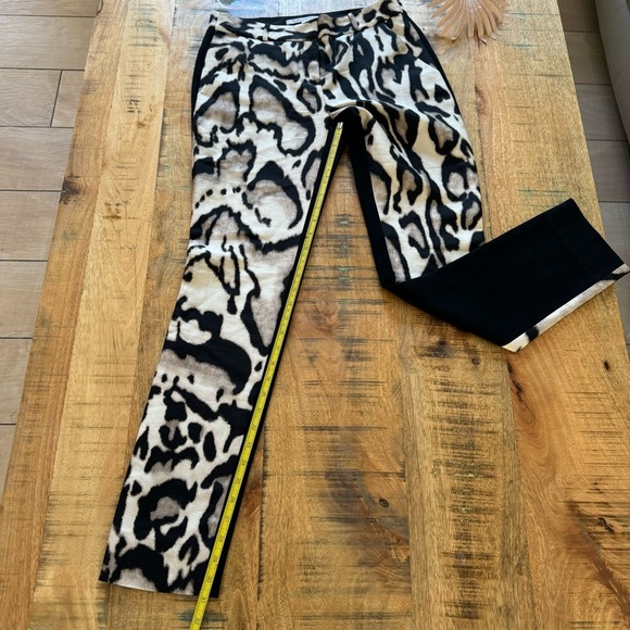 Diane Von Furstenberg Mary Mikado Wool Silk Pants Animal Print Size 6 - Picture 12 of 16